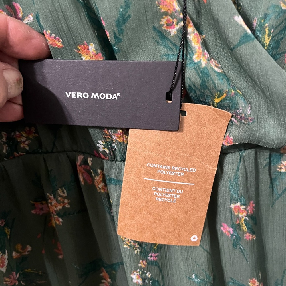 Vero Moda Green Floral Dress - Picture 3 of 5